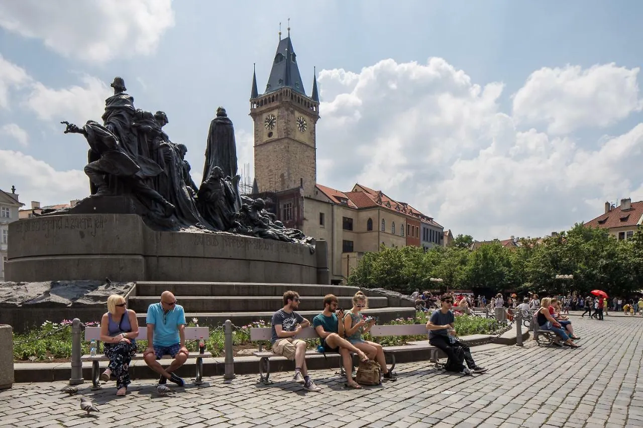 Cozy And Classy Apartment In The Old Town Prague Czech Republic